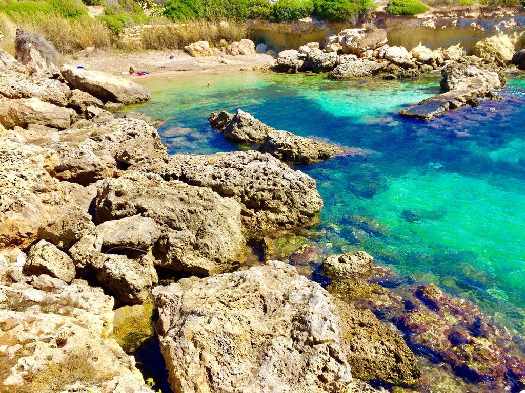 Le Due Pigne (Adults Only) Villa Taranto Bagian luar foto